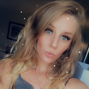 Meet your Posher, Kassie